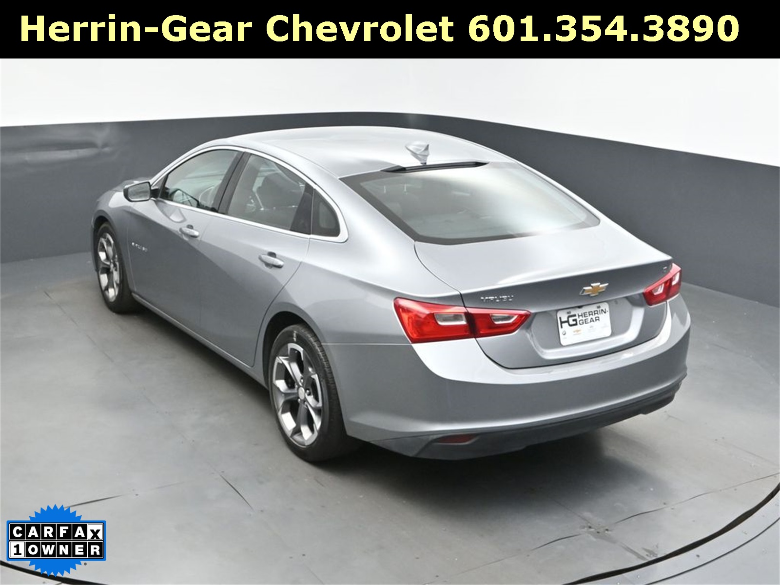 2023 Sterling Gray Metallic Chevrolet Malibu LT FWD Sedan