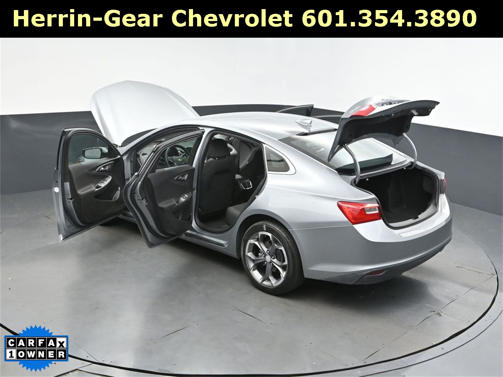 2023 Sterling Gray Metallic Chevrolet Malibu LT FWD Sedan