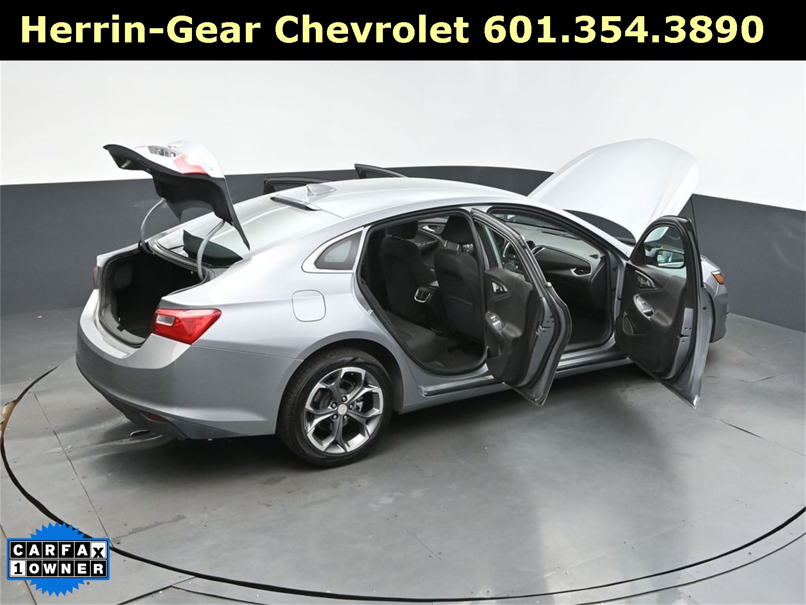 2023 Sterling Gray Metallic Chevrolet Malibu LT FWD Sedan