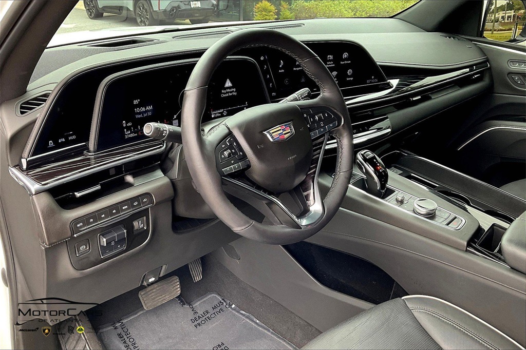 2021 Crystal White Tricoat Cadillac Escalade ESV Sport 4X4 SUV