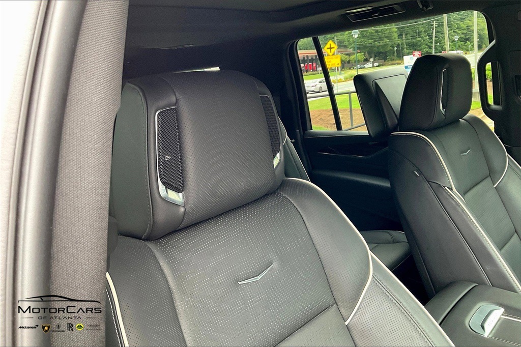 2021 Crystal White Tricoat Cadillac Escalade ESV Sport 4X4 SUV
