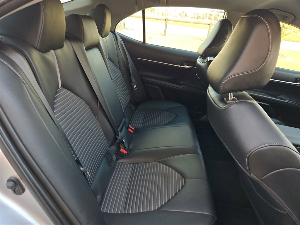 2023 Toyota Camry SE photo 30