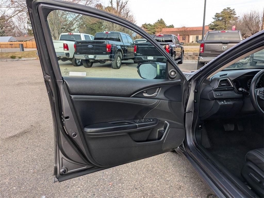 Image 10 of Savvy Certified 2019 Honda Insight Touring FWD