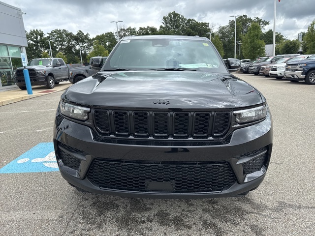 2025 Jeep Grand Cherokee Altitude X photo 3