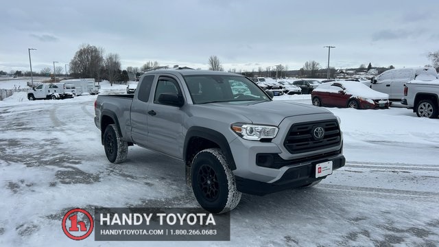 2019 Toyota Tacoma SR's photo