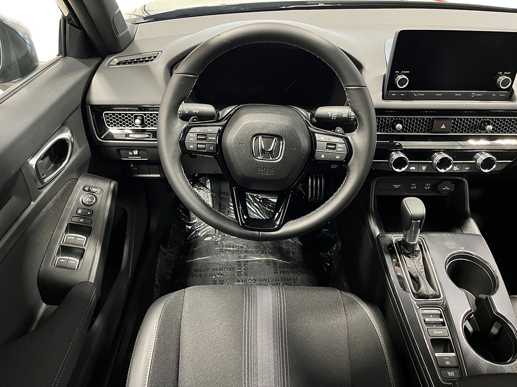 2025 Honda Civic Sport Hatchback 4 Dr. FWD 17