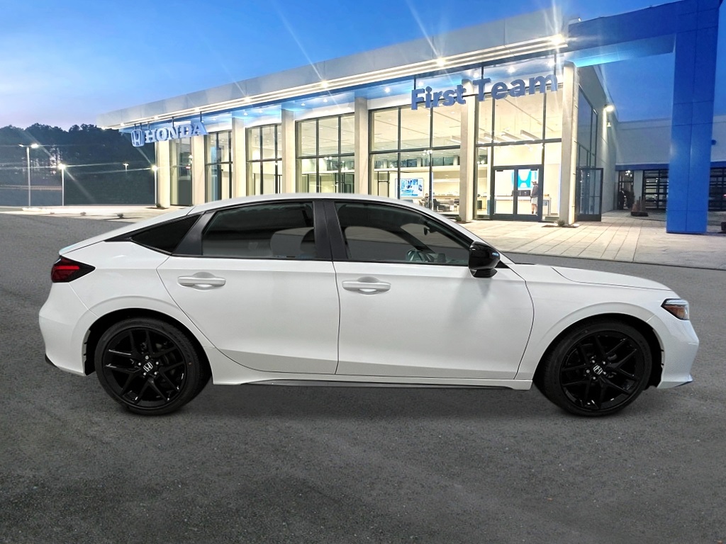 2025 Honda Civic Sport Hatchback 4 Dr. FWD 8