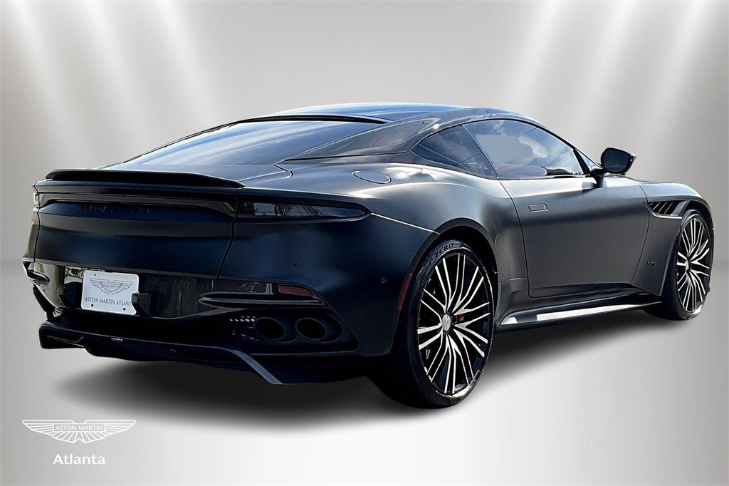 2022 Black Aston Martin DBS Superleggera RWD Coupe