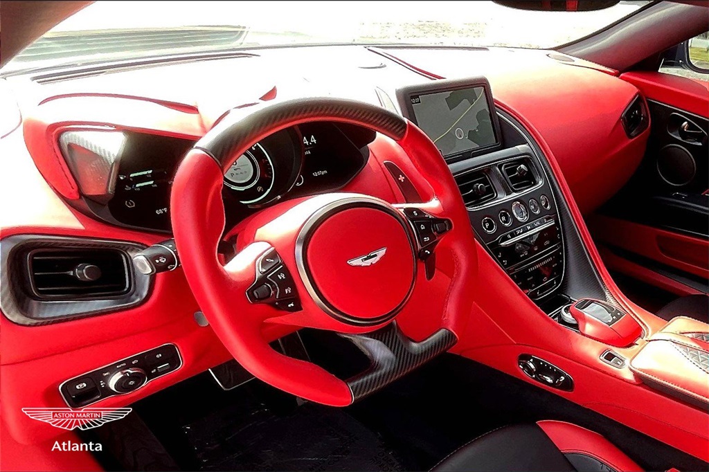 2022 Black Aston Martin DBS Superleggera RWD Coupe