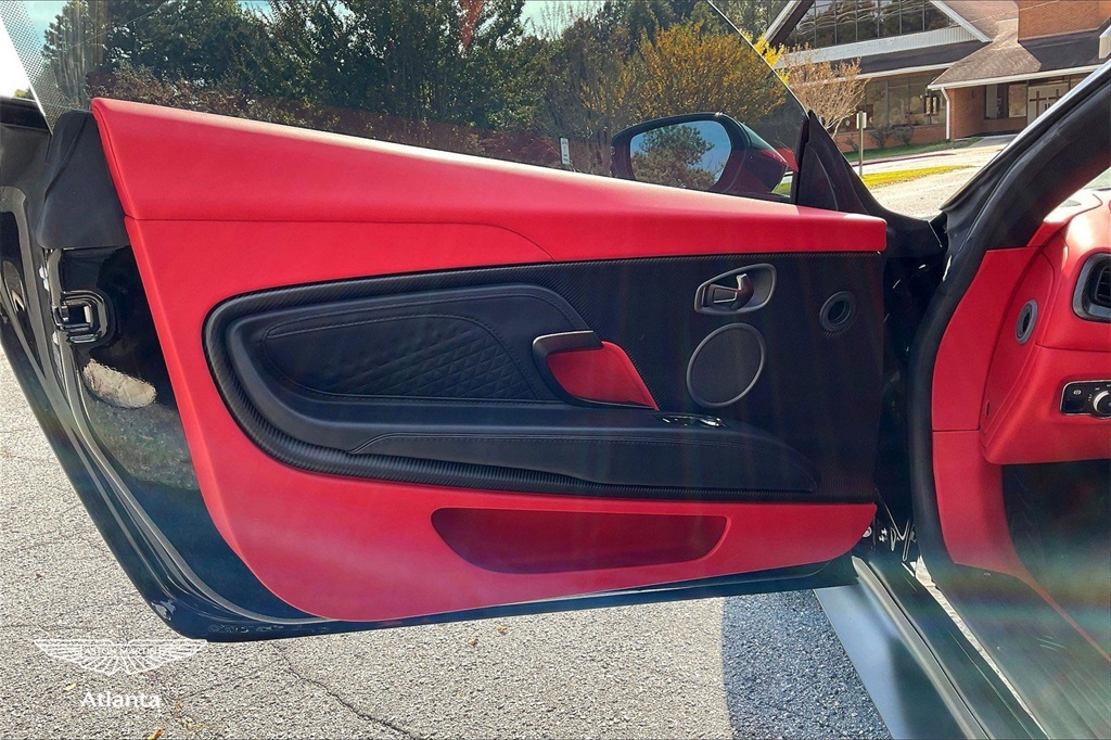 2022 Black Aston Martin DBS Superleggera RWD Coupe