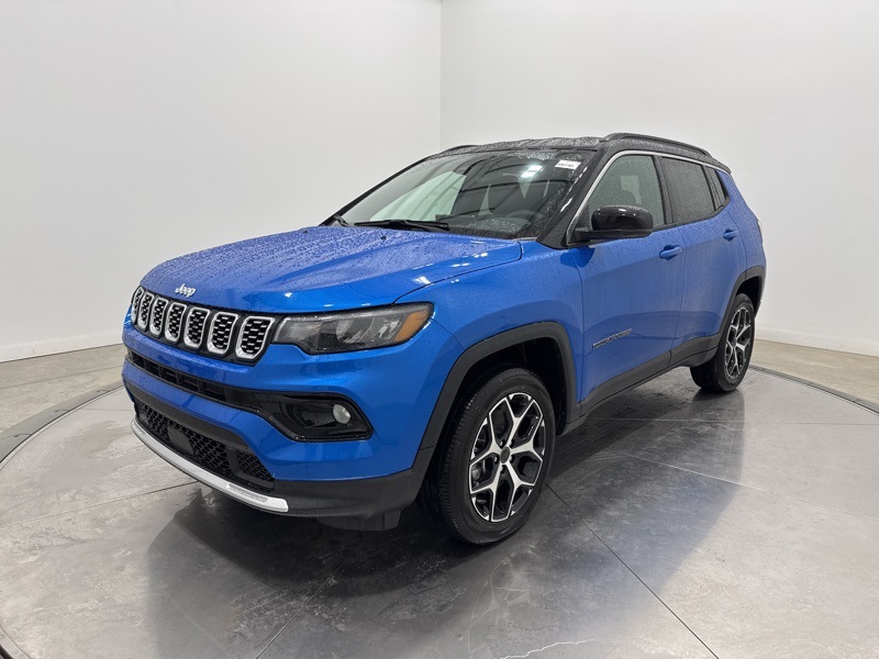 2026 Jeep Compass Limited photo 3