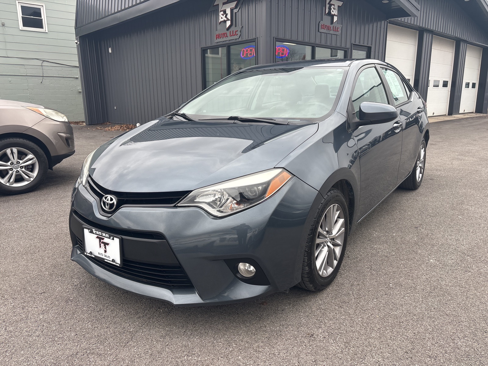 2014 Toyota Corolla LE Plus