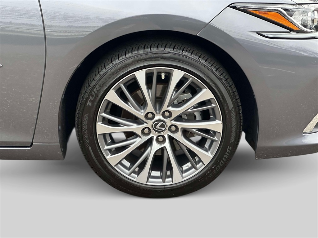 used 2021 Lexus ES car, priced at $34,995