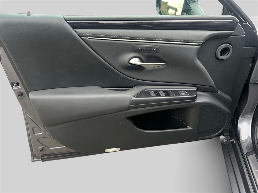 used 2021 Lexus ES car, priced at $34,995