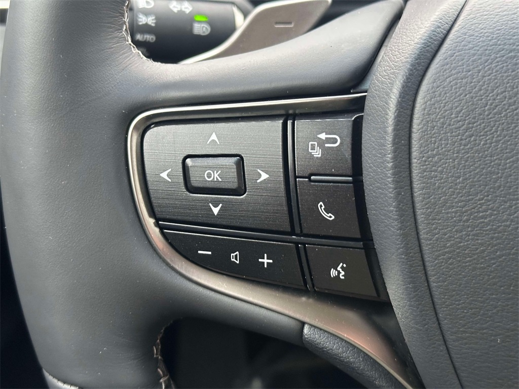 used 2021 Lexus ES car, priced at $34,995