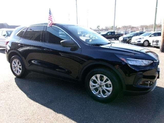 used 2023 Ford Escape car, priced at $22,996