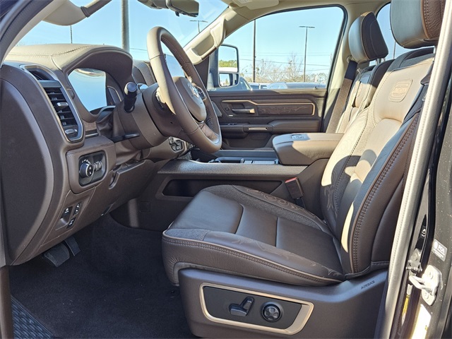 2025 Ram 1500 Limited Longhorn Crew Cab 4x4 6'4" Box