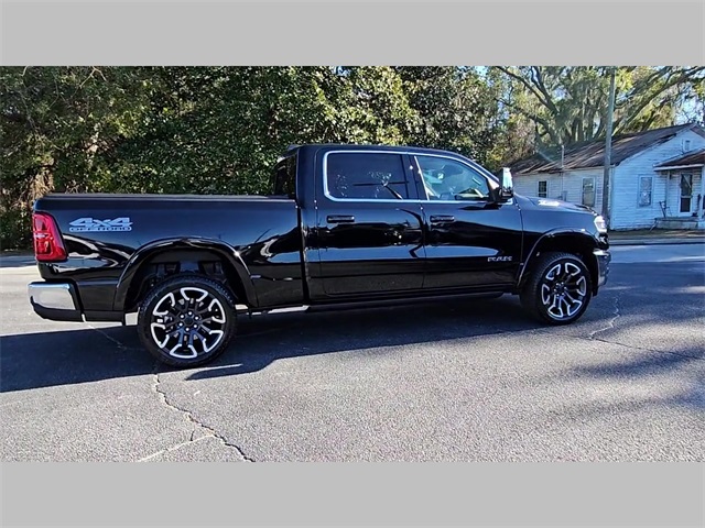 2025 Ram 1500 Limited Longhorn Crew Cab 4x4 6'4" Box
