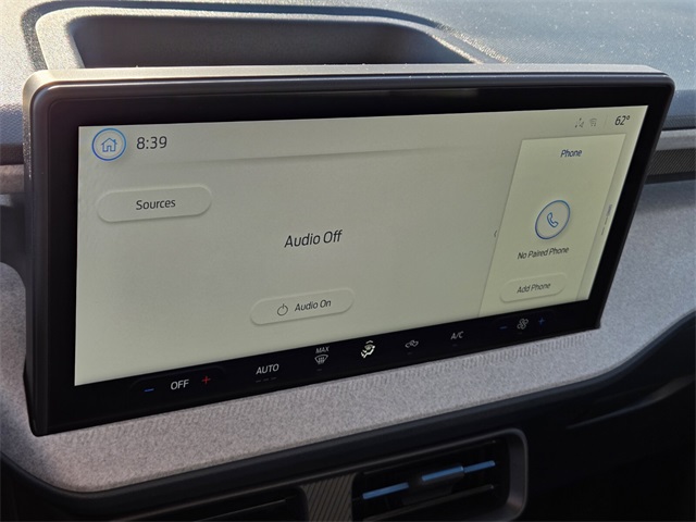 New 2025 Ford Maverick XLT 4D Crew Cab