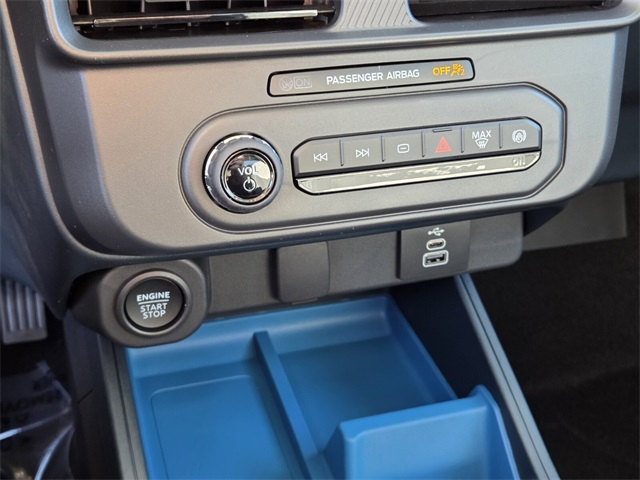 New 2025 Ford Maverick XLT 4D Crew Cab