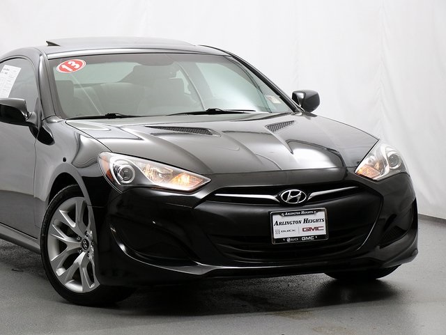 2013 Hyundai Genesis Coupe 2.0T Premium photo 2