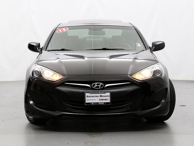 2013 Hyundai Genesis Coupe 2.0T Premium photo 5