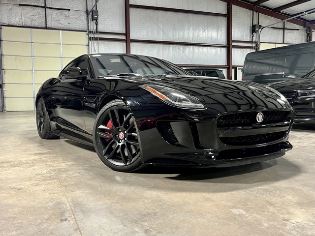 2017 Jaguar F-TYPE R