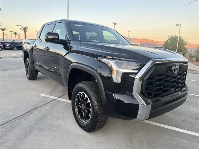 2026 Toyota Tundra SR5 CrewMax photo 3