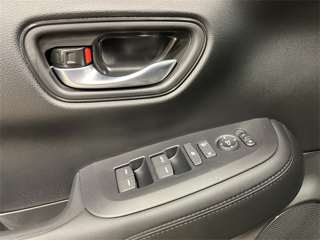HR-V LX