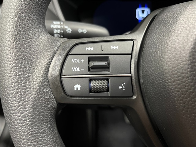 HR-V LX