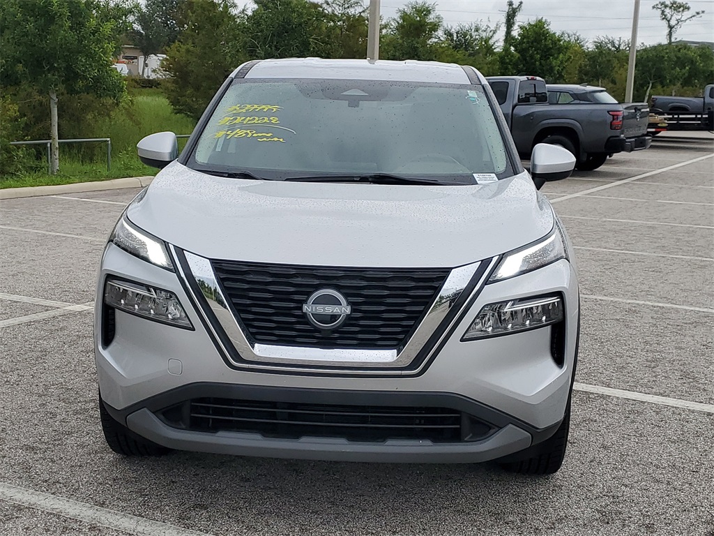 2023 Brilliant Silver Metallic Nissan Rogue SV AWD SUV