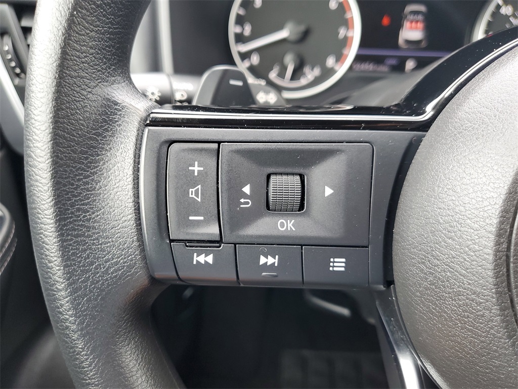 2023 Brilliant Silver Metallic Nissan Rogue SV AWD SUV