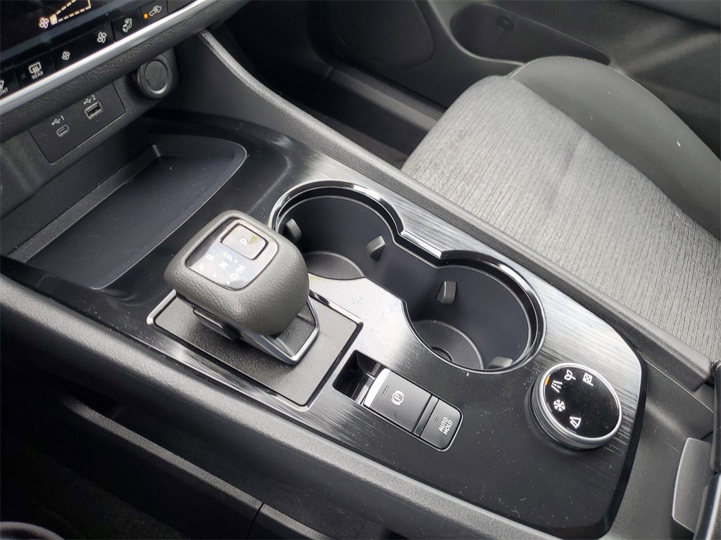 2023 Brilliant Silver Metallic Nissan Rogue SV AWD SUV
