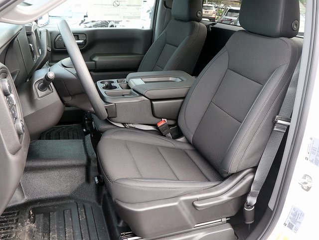 2025 Chevrolet Silverado 1500 photo 10