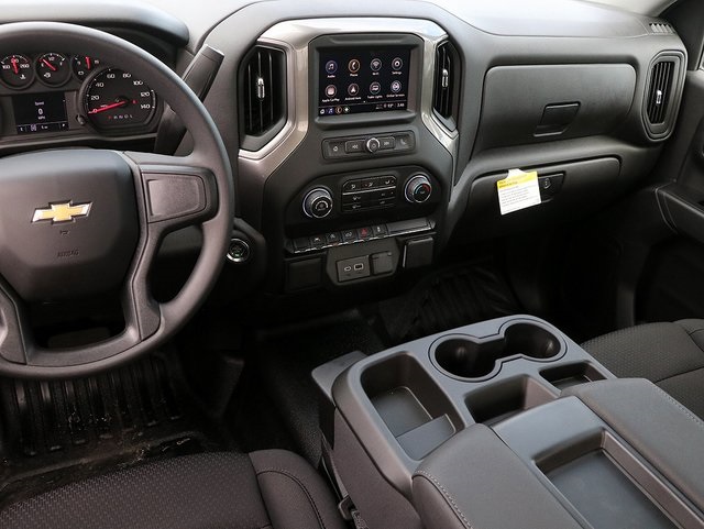 2025 Chevrolet Silverado 1500 photo 13