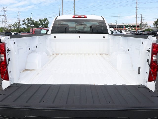 2025 Chevrolet Silverado 1500 photo 6