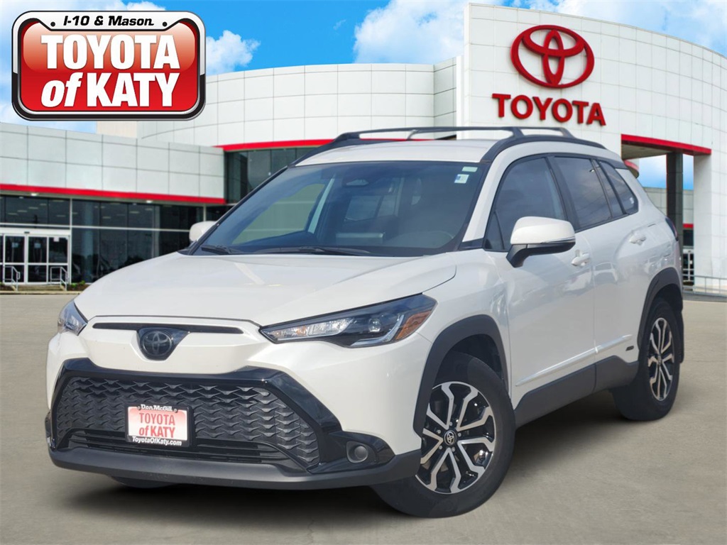 2024 Toyota Corolla Cross SE's photo