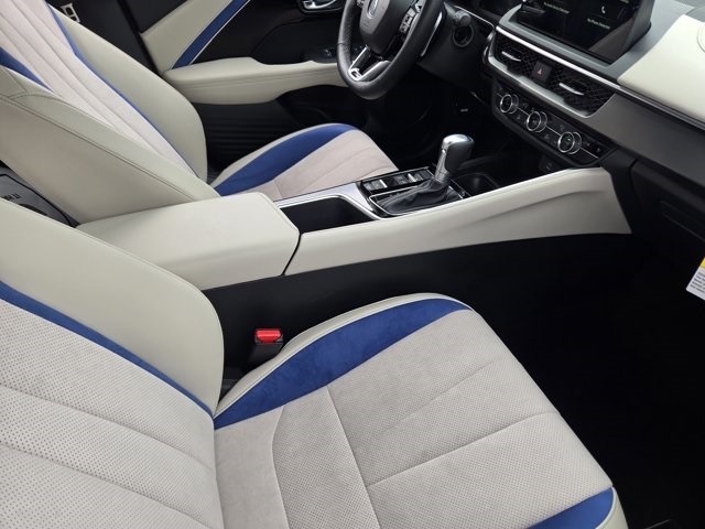 used 2025 Acura ADX car, priced at $33,300