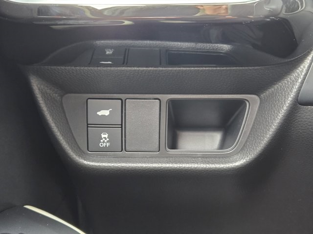 used 2025 Acura ADX car, priced at $33,300