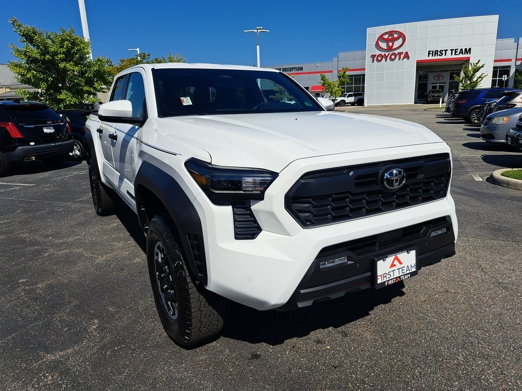 2025 Toyota Tacoma TRD Off-Road Double Cab photo 3