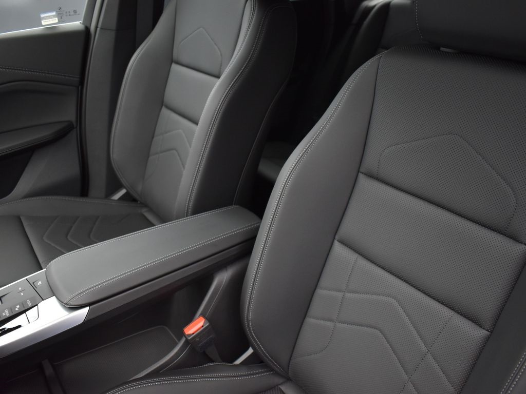 2025 Space Silver Metallic BMW X1 xDrive28i AWD SUV