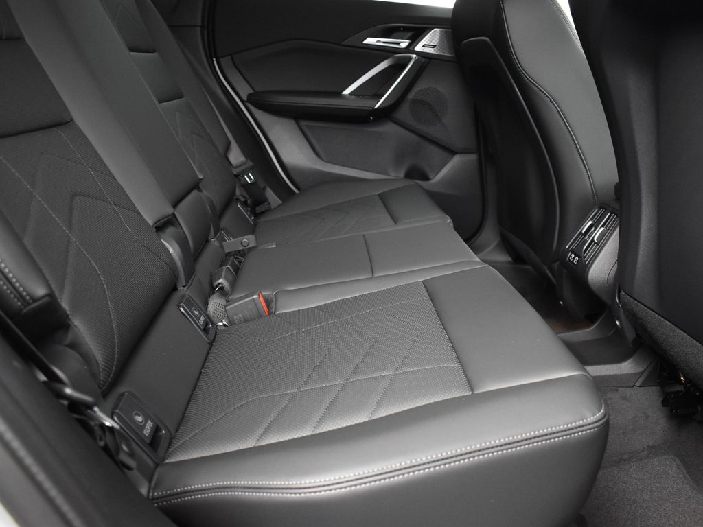 2025 Space Silver Metallic BMW X1 xDrive28i AWD SUV