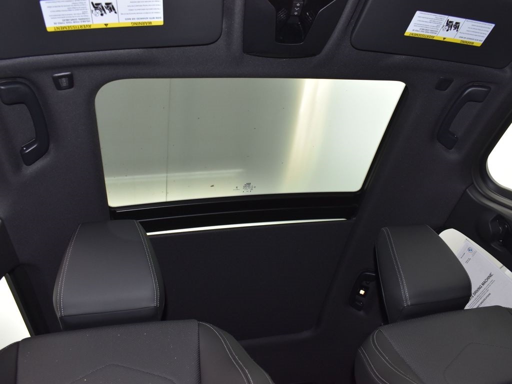 2025 Space Silver Metallic BMW X1 xDrive28i AWD SUV