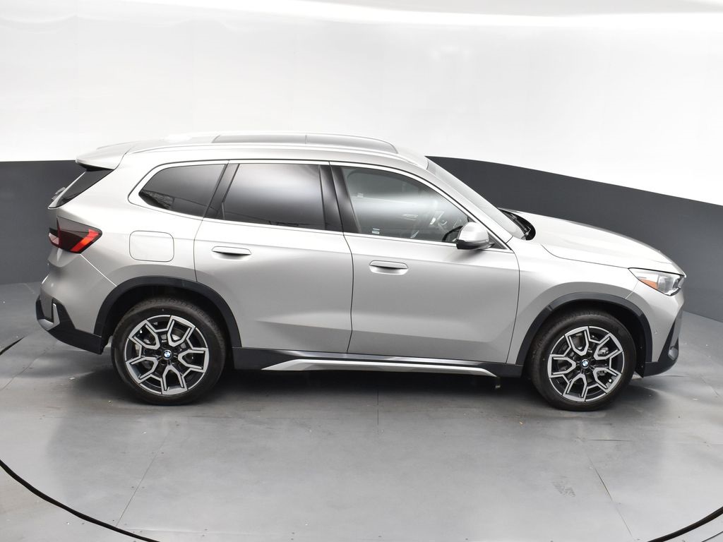 2025 Space Silver Metallic BMW X1 xDrive28i AWD SUV