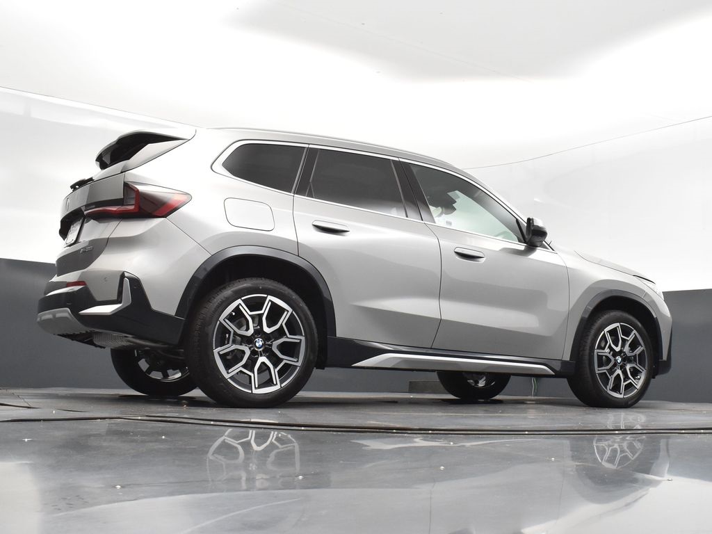 2025 Space Silver Metallic BMW X1 xDrive28i AWD SUV