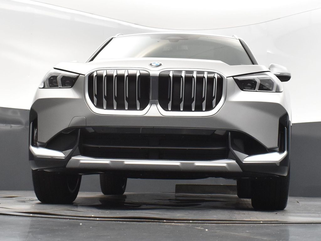 2025 Space Silver Metallic BMW X1 xDrive28i AWD SUV