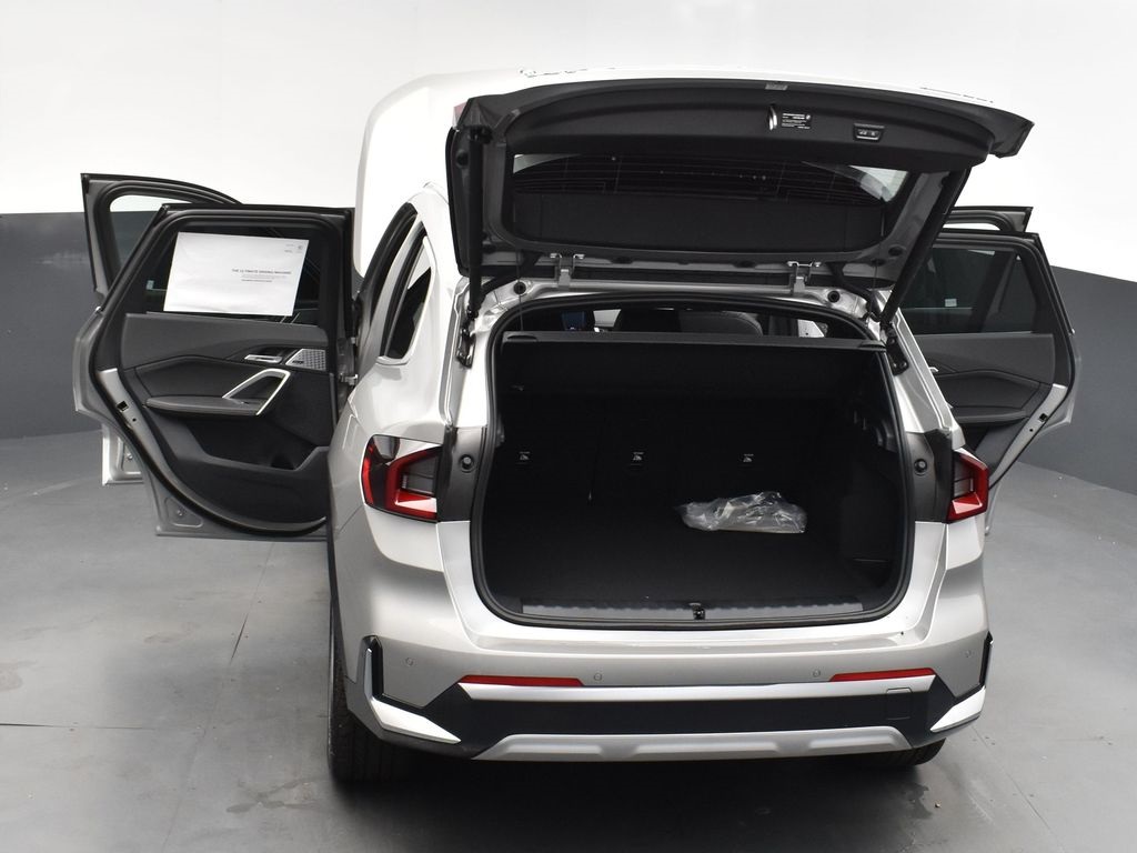 2025 Space Silver Metallic BMW X1 xDrive28i AWD SUV