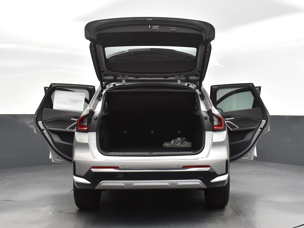 2025 Space Silver Metallic BMW X1 xDrive28i AWD SUV