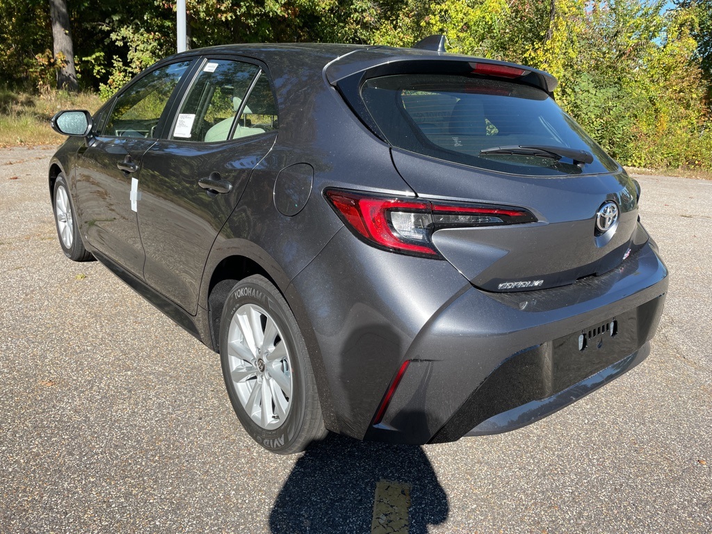 2025 Toyota Corolla SE photo 4