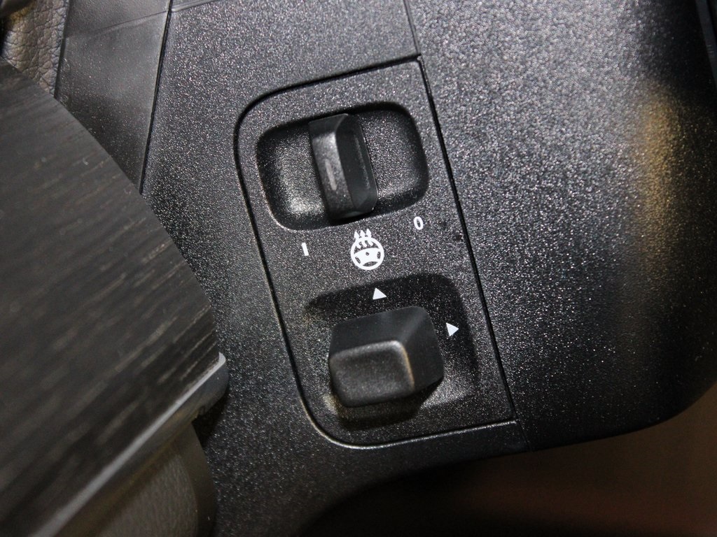 used 2026 Mercedes-Benz GLE car, priced at $65,489